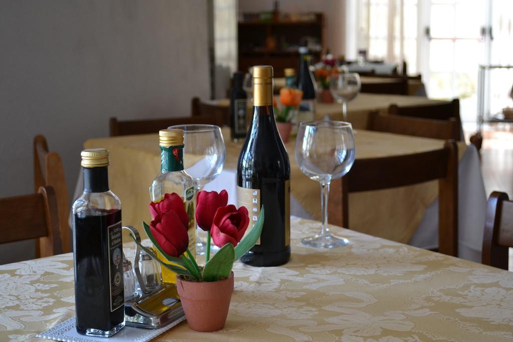 Hotel Villa Bina Sant'Angelo  ภายนอก รูปภาพ