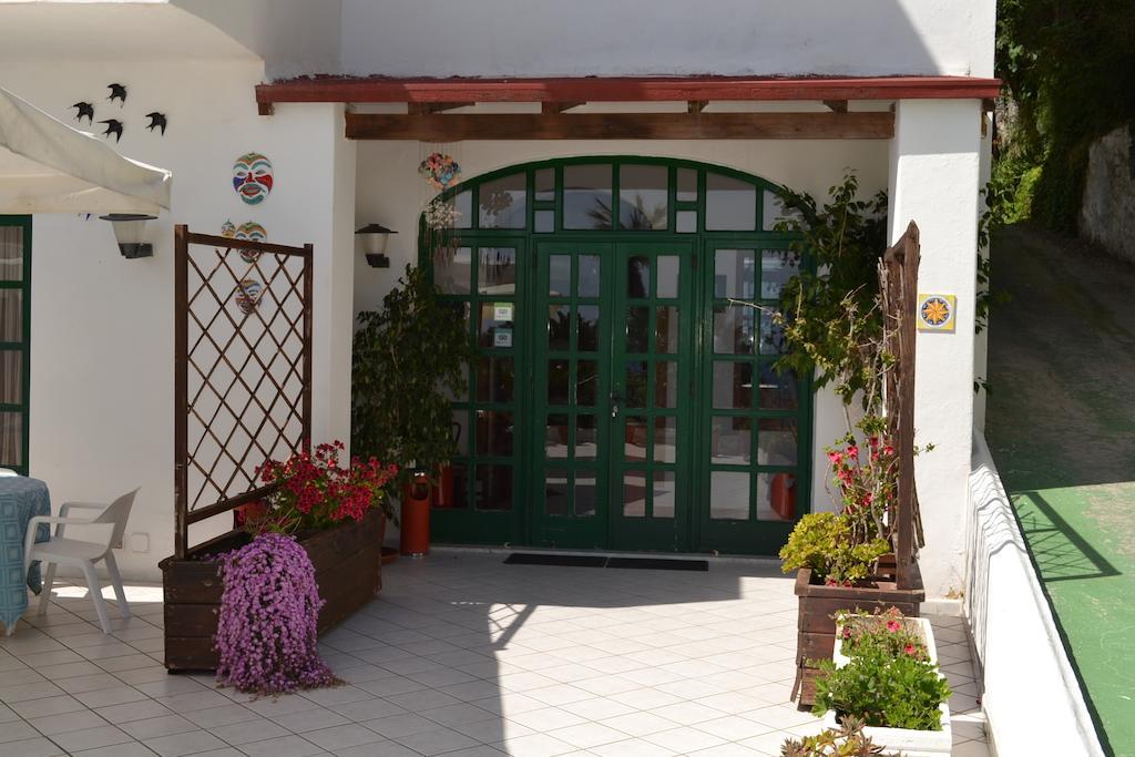 Hotel Villa Bina Sant'Angelo  ภายนอก รูปภาพ