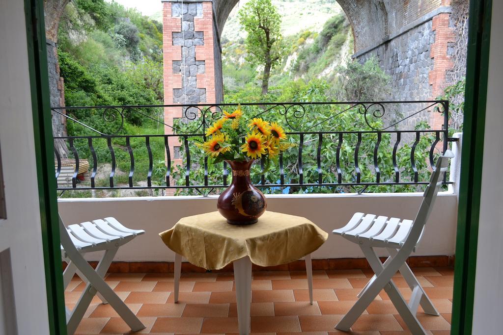 Hotel Villa Bina Sant'Angelo  ห้อง รูปภาพ