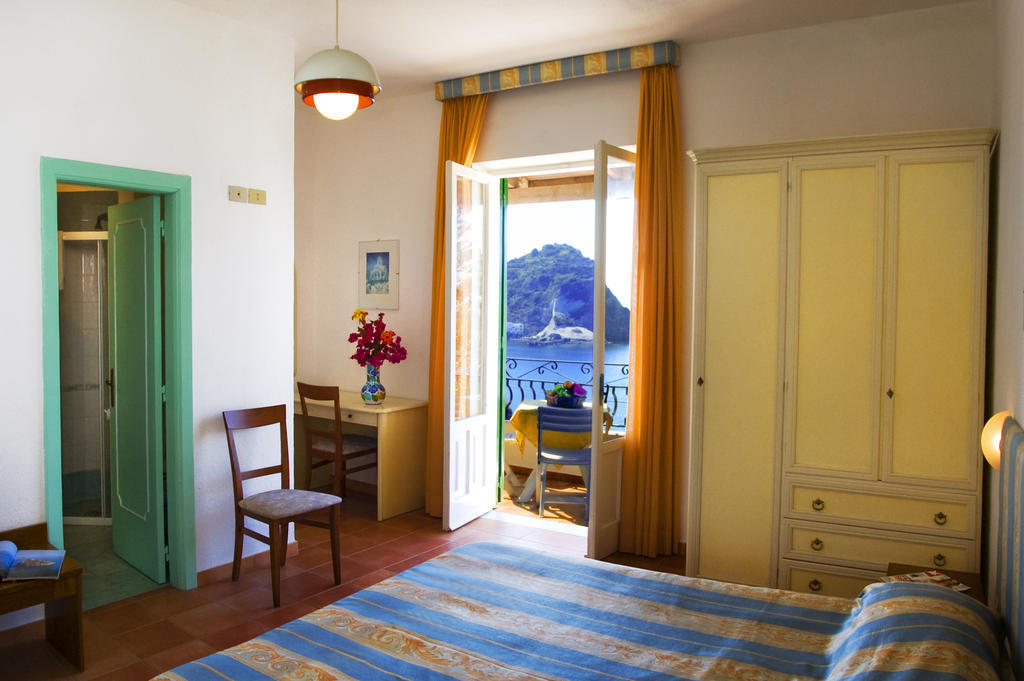 Hotel Villa Bina Sant'Angelo  ห้อง รูปภาพ