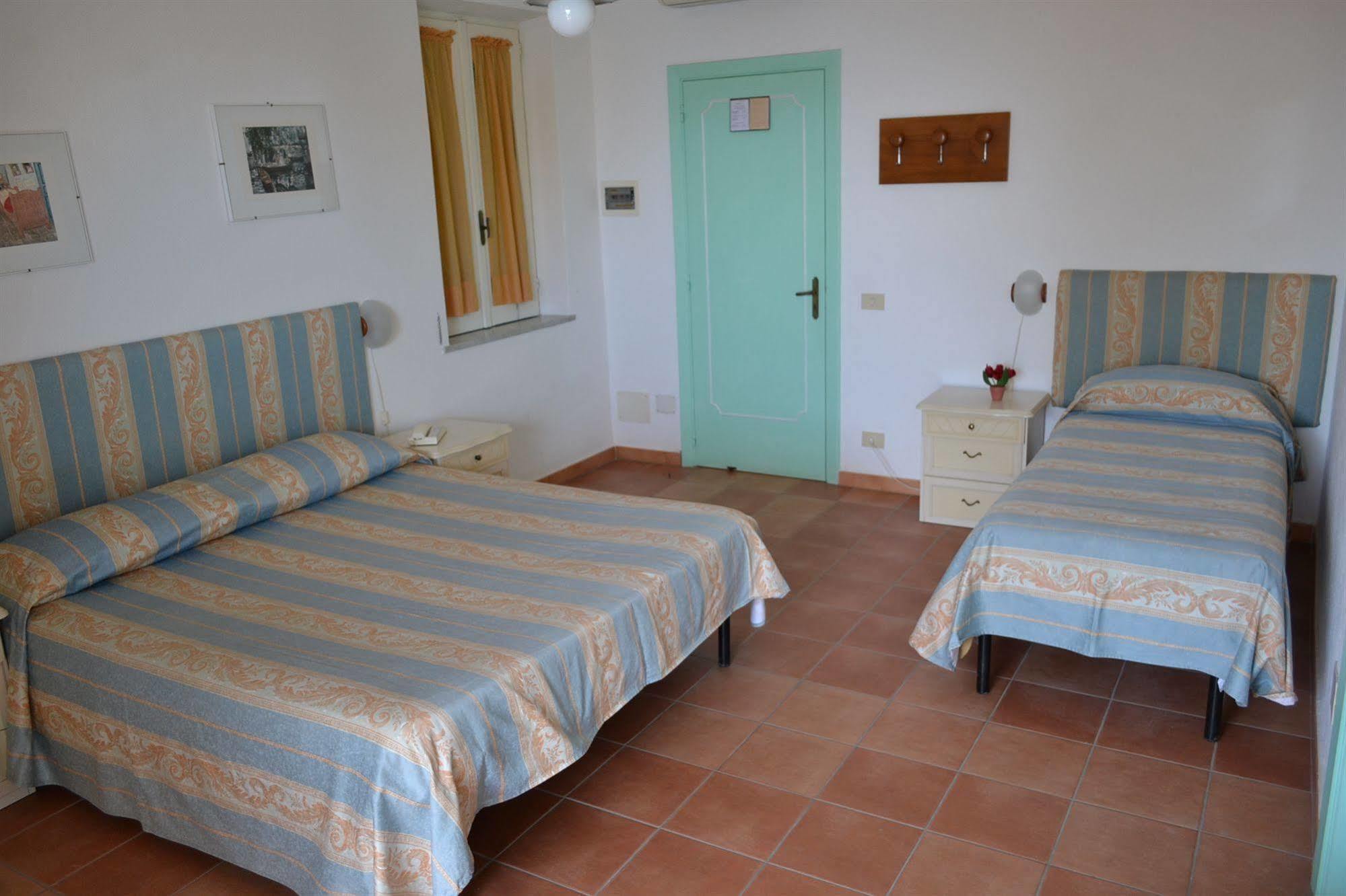 Hotel Villa Bina Sant'Angelo  ภายนอก รูปภาพ