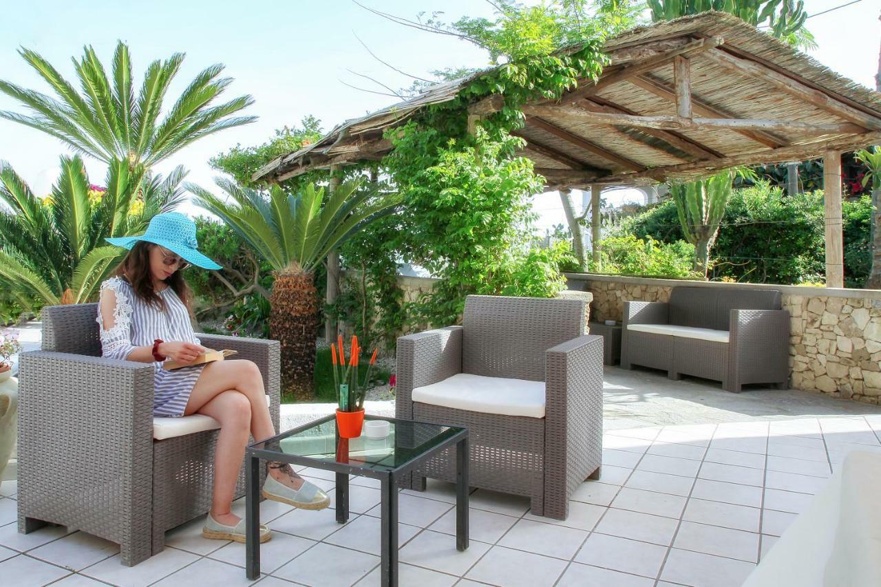 Hotel Villa Bina Sant'Angelo  ภายนอก รูปภาพ